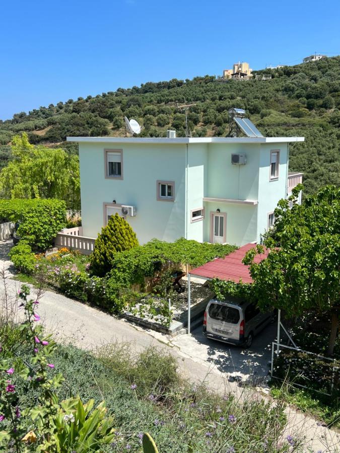 Eugene Apartment Hanya Dış mekan fotoğraf